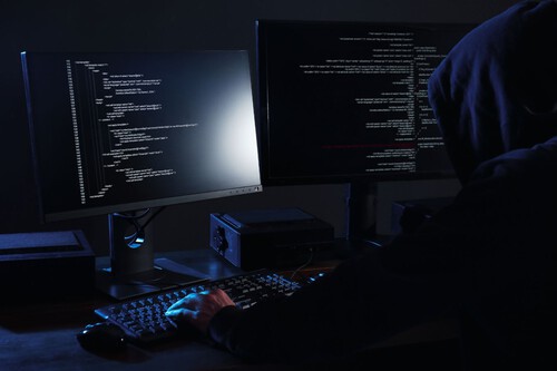 Imagen de El gobierno crea agentes encubiertos para redes sociales y otras plataformas digitales en Argentina: qué tipo de delitos se investigarán
